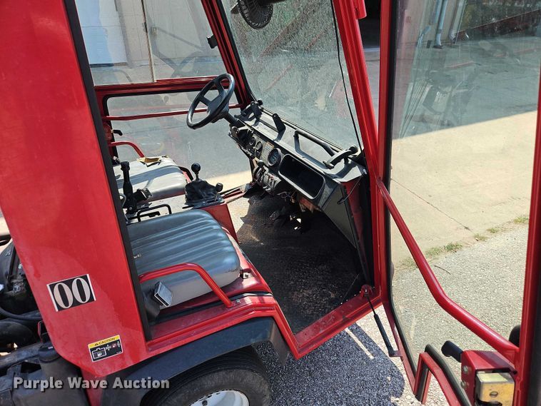 image for item EO4620 Toro Workman 3200 utility vehicle