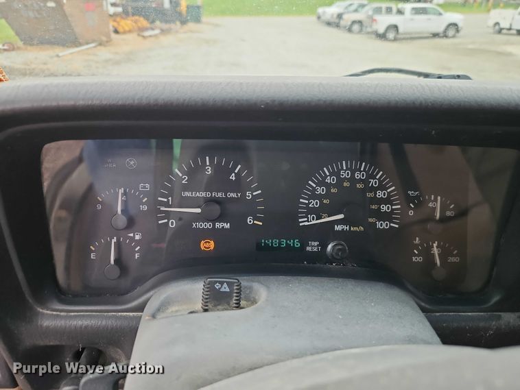 image for item EO4625 1999 Jeep Cherokee SUV