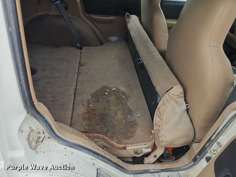 image for item EO4625 1999 Jeep Cherokee SUV