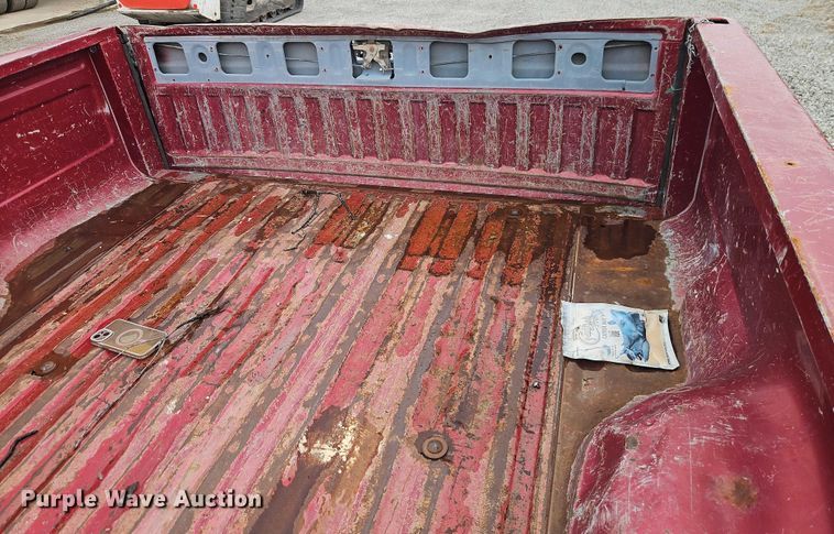 image for item EO4626 1995 Ford F150 pickup truck