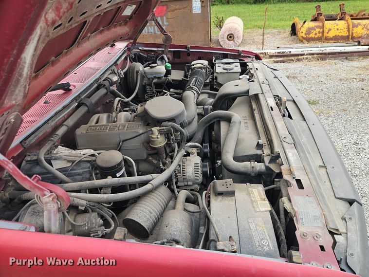 image for item EO4626 1995 Ford F150 pickup truck