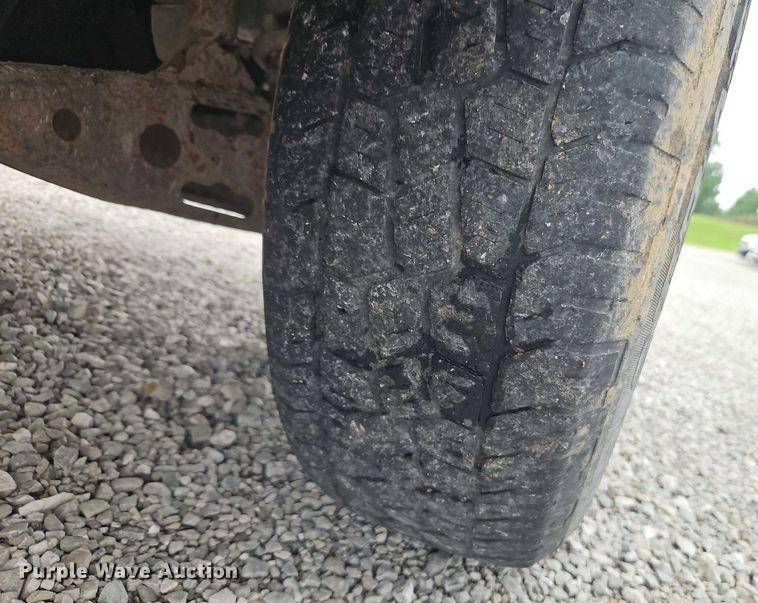 image for item EO4626 1995 Ford F150 pickup truck