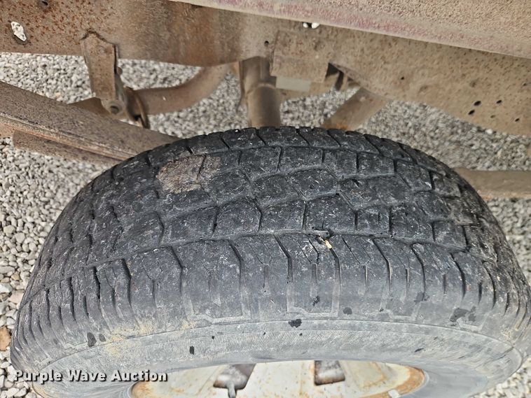 image for item EO4626 1995 Ford F150 pickup truck