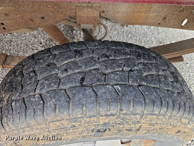 image for item EO4626 1995 Ford F150 pickup truck