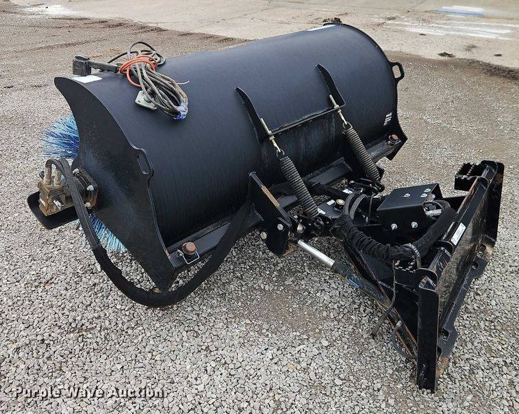 image for item EO4627 SkidPro 680-1-0001 skid steer broom
