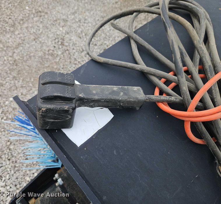 image for item EO4627 SkidPro 680-1-0001 skid steer broom