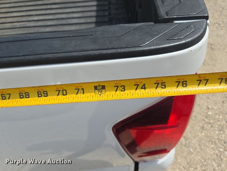 image for item EQ4097 2018 Toyota Tacoma Access Cab pickup truck