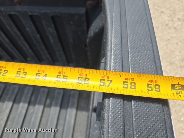 image for item EQ4097 2018 Toyota Tacoma Access Cab pickup truck