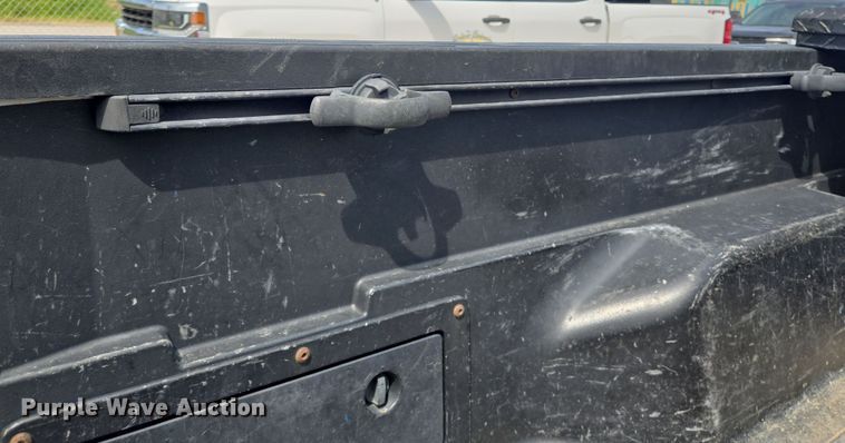 image for item EQ4097 2018 Toyota Tacoma Access Cab pickup truck