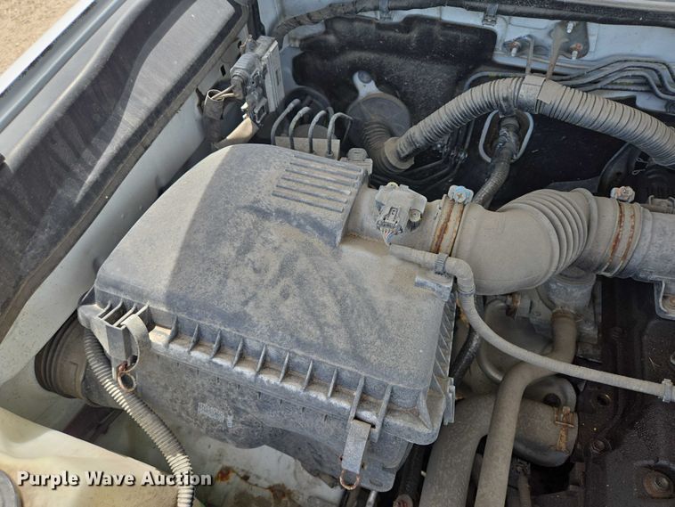 image for item EQ4097 2018 Toyota Tacoma Access Cab pickup truck