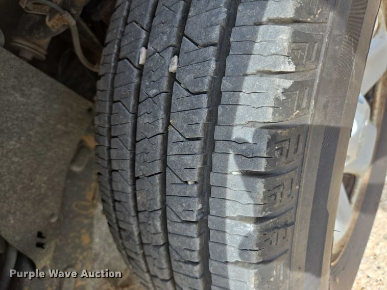 image for item EQ4097 2018 Toyota Tacoma Access Cab pickup truck