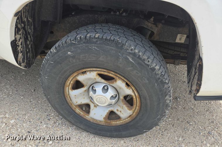 image for item EQ4097 2018 Toyota Tacoma Access Cab pickup truck