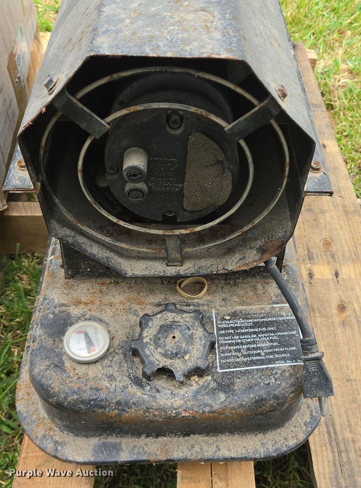 image for item EQ4100 (3) heaters