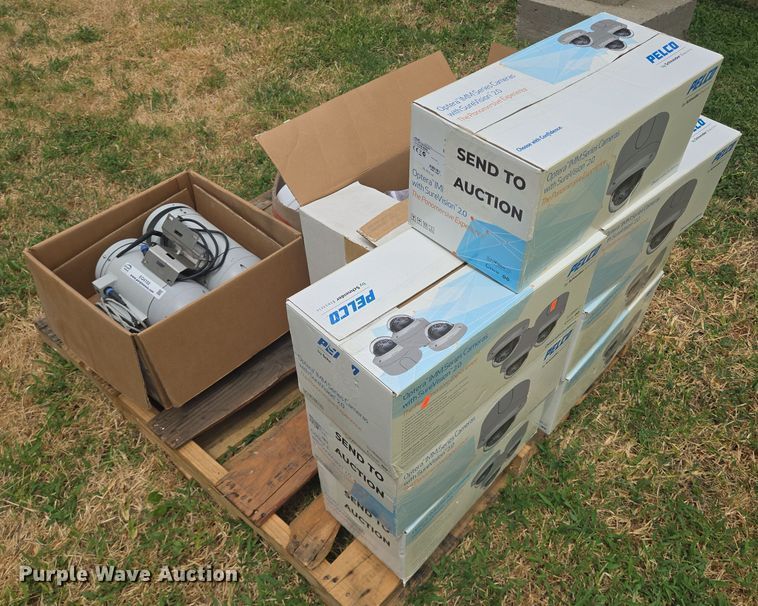 image for item EQ4102 Pelco security cameras