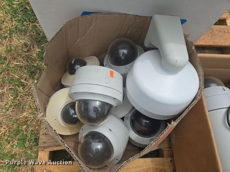 image for item EQ4102 Pelco security cameras