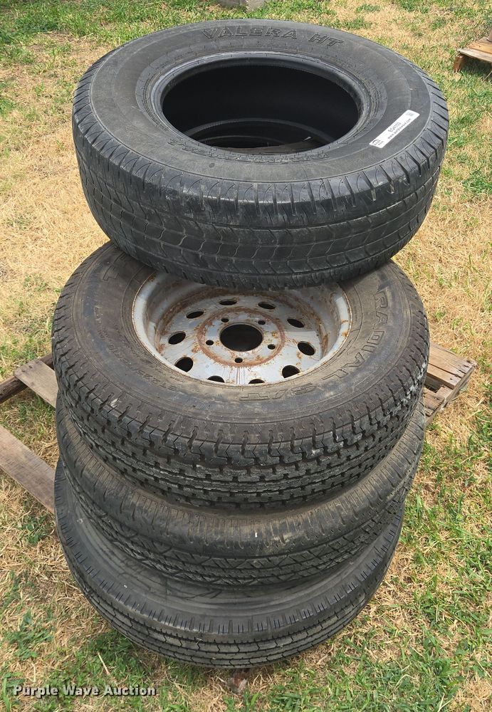 image for item EQ4103 (7) tires