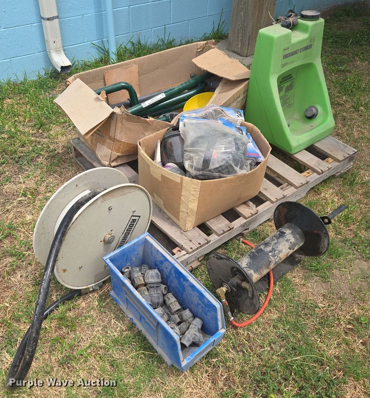 image for item EQ4104 Tools