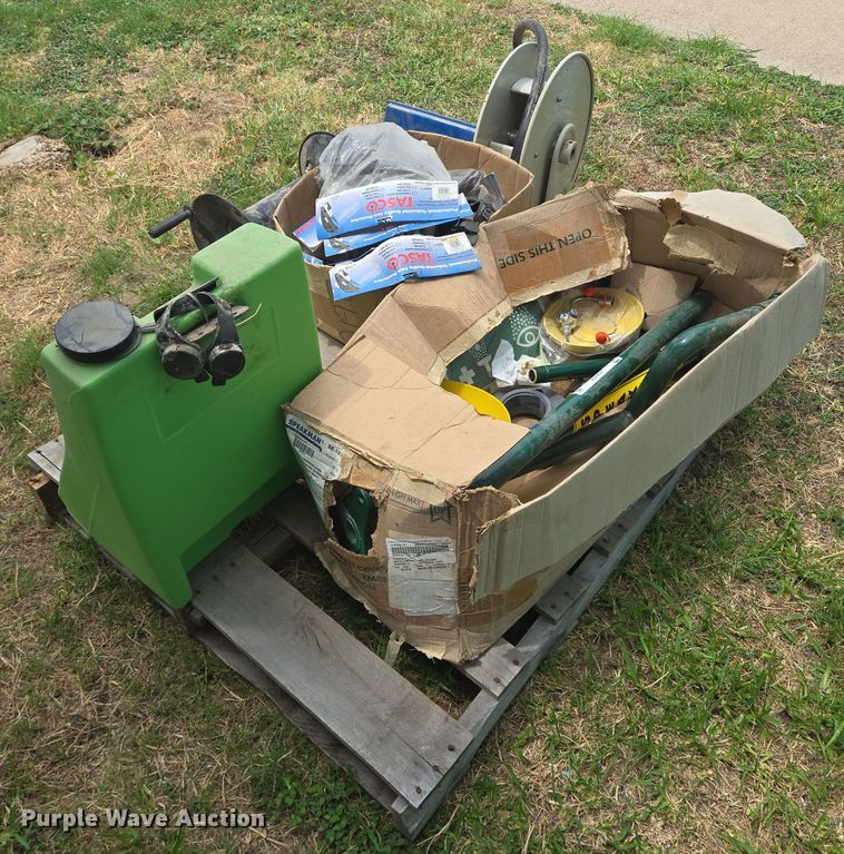 image for item EQ4104 Tools