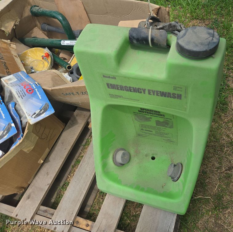 image for item EQ4104 Tools