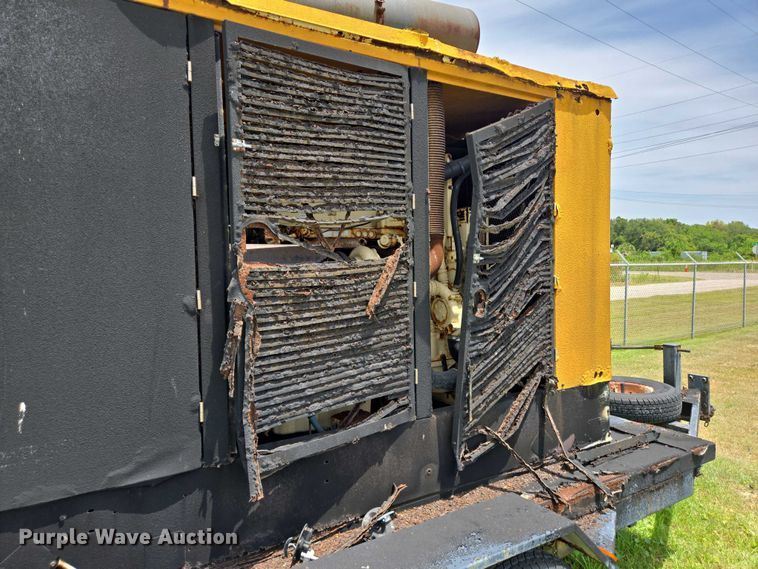 image for item EQ4105 2006 Kohler 300REOZDD generator