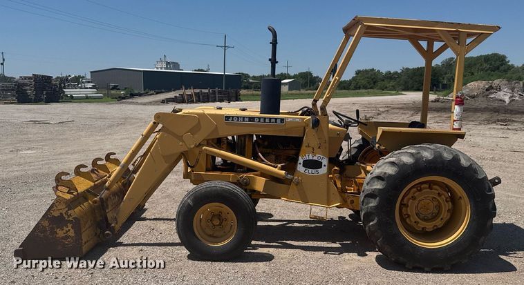 image for item ER2206 1978 John Deere 302A tractor