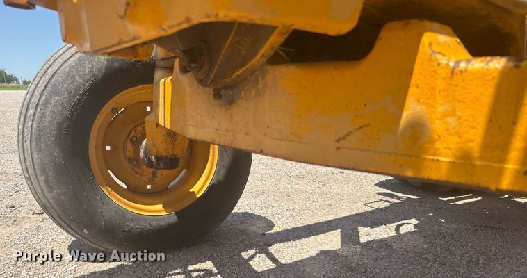 image for item ER2206 1978 John Deere 302A tractor