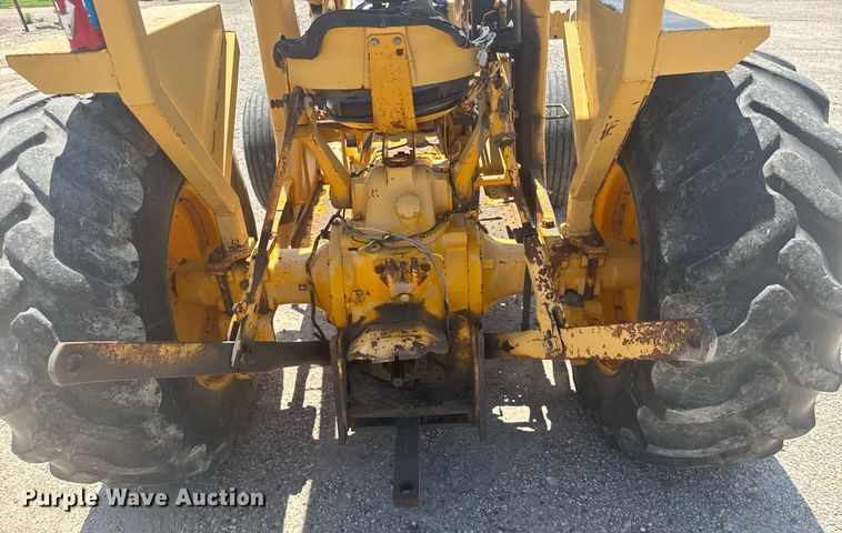 image for item ER2206 1978 John Deere 302A tractor