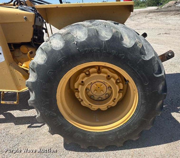 image for item ER2206 1978 John Deere 302A tractor