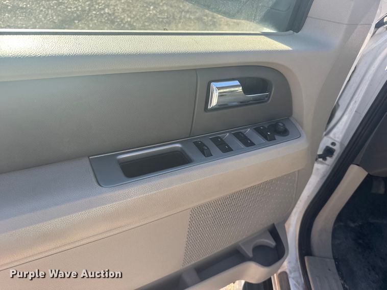 image for item ER2236 2007 Ford Expedition XLT SUV