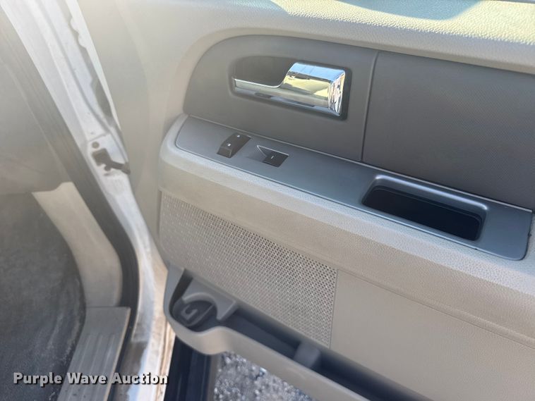 image for item ER2236 2007 Ford Expedition XLT SUV