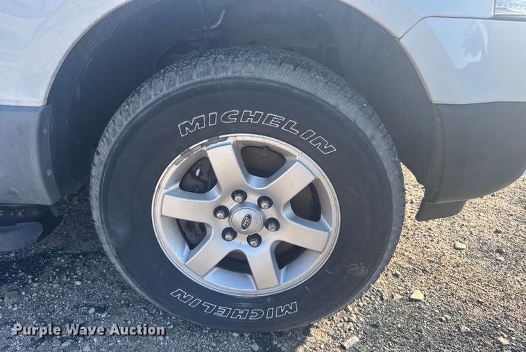 image for item ER2236 2007 Ford Expedition XLT SUV