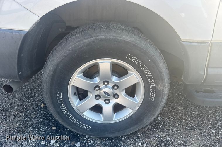 image for item ER2236 2007 Ford Expedition XLT SUV