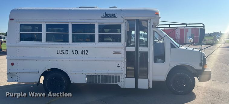 image for item ER2237 2005 Chevrolet Express G3500 school bus