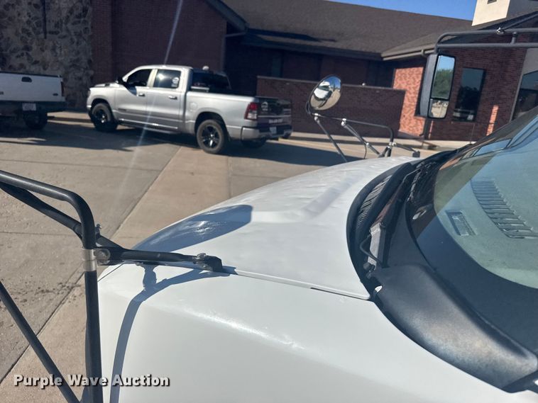 image for item ER2237 2005 Chevrolet Express G3500 school bus