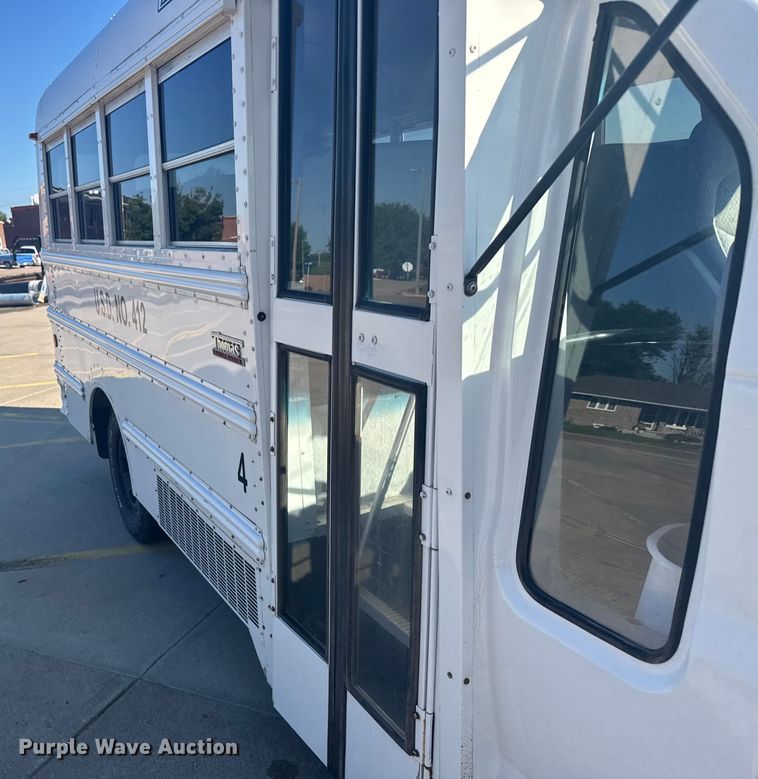 image for item ER2237 2005 Chevrolet Express G3500 school bus