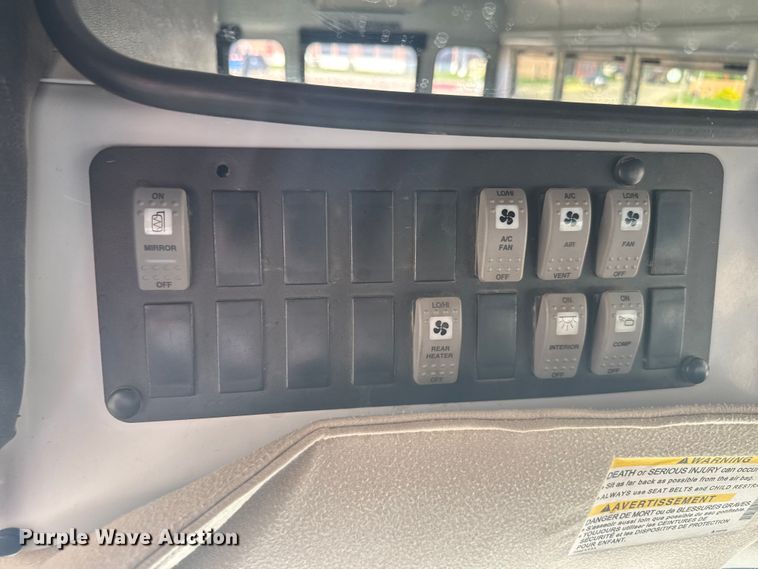 image for item ER2237 2005 Chevrolet Express G3500 school bus