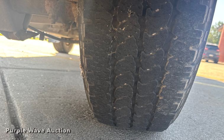 image for item ER2238 2001 Chevrolet Express 3500 school bus