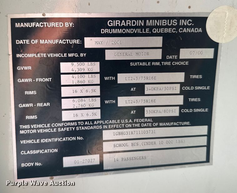 image for item ER2238 2001 Chevrolet Express 3500 school bus