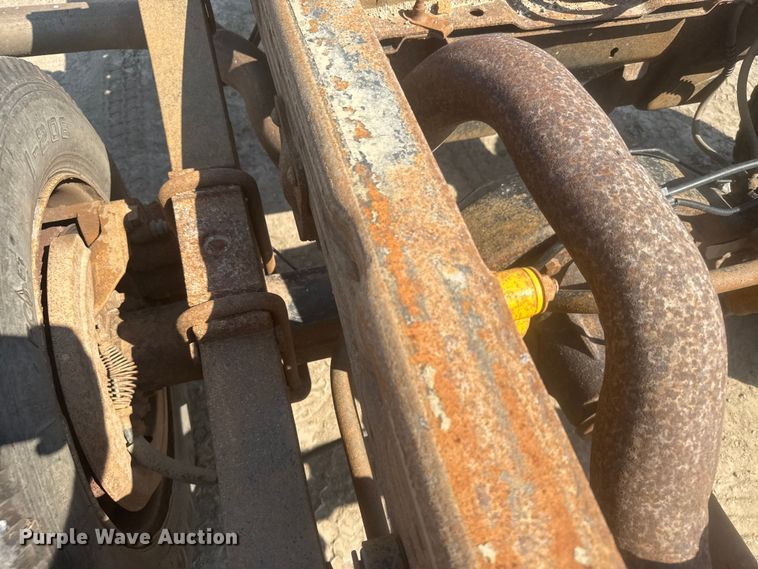 image for item ER2244 2005 Ford F550 truck cab and chassis