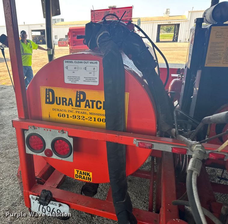 image for item ER2245 2010 Duraco Dura Patcher pothole patcher