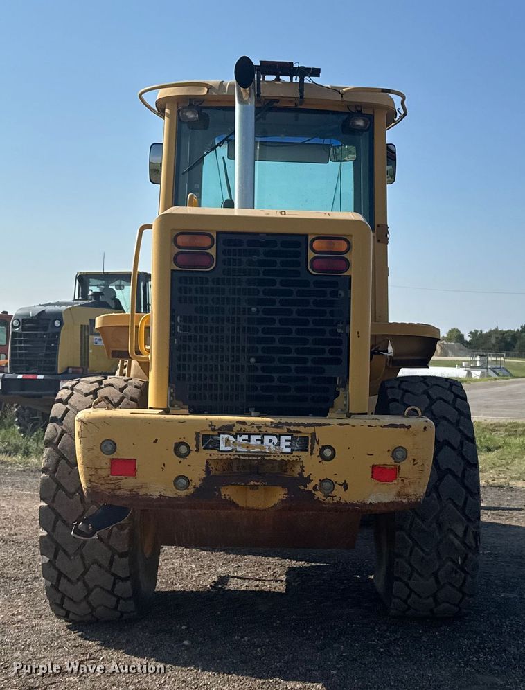 image for item ER2246 2001 John Deere 544H wheel loader