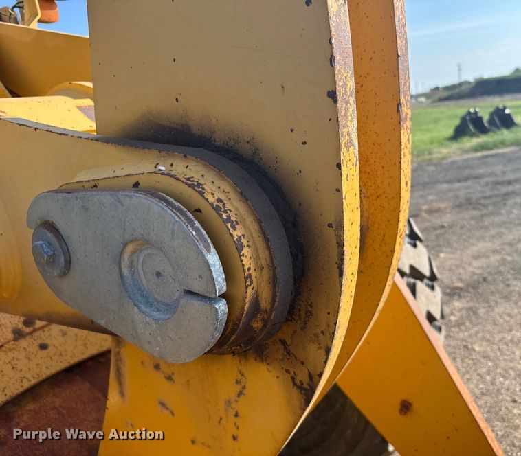 image for item ER2246 2001 John Deere 544H wheel loader