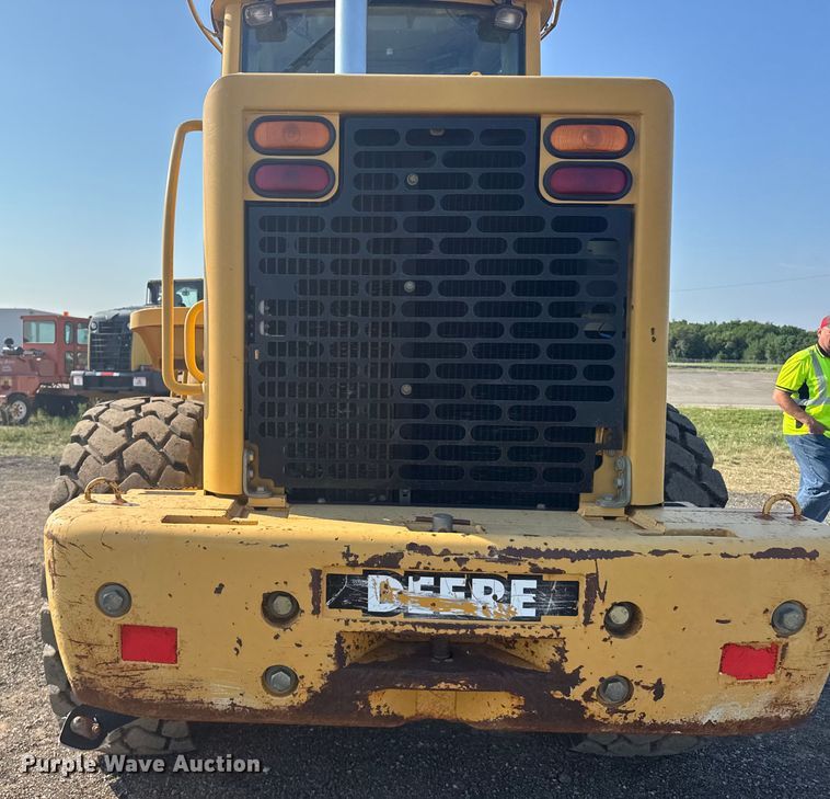image for item ER2246 2001 John Deere 544H wheel loader