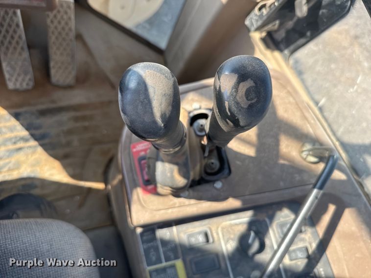 image for item ER2246 2001 John Deere 544H wheel loader