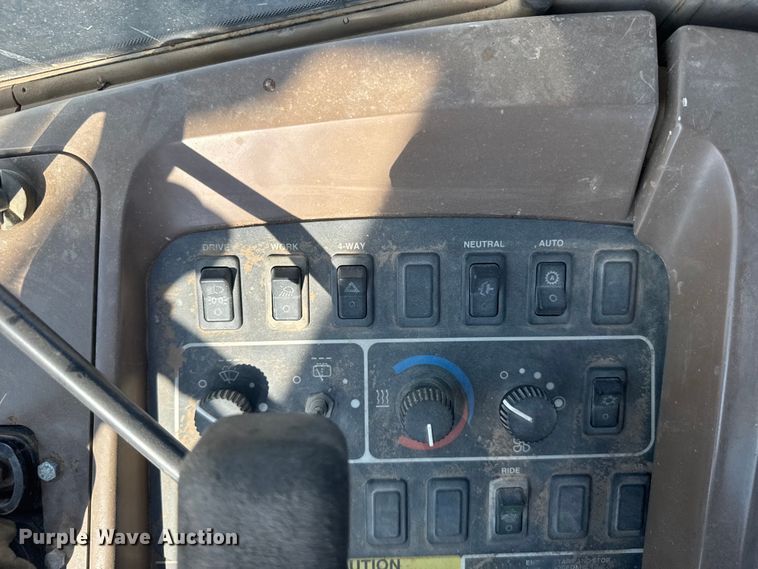 image for item ER2246 2001 John Deere 544H wheel loader