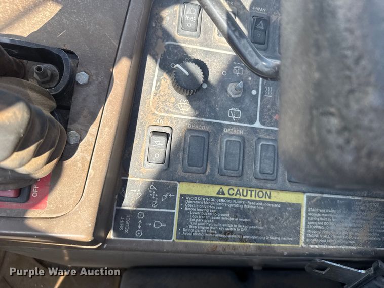 image for item ER2246 2001 John Deere 544H wheel loader