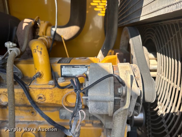 image for item ER2246 2001 John Deere 544H wheel loader