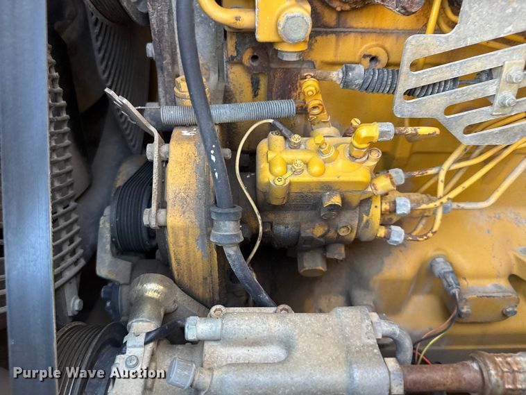 image for item ER2246 2001 John Deere 544H wheel loader