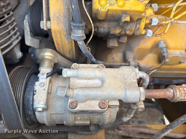 image for item ER2246 2001 John Deere 544H wheel loader