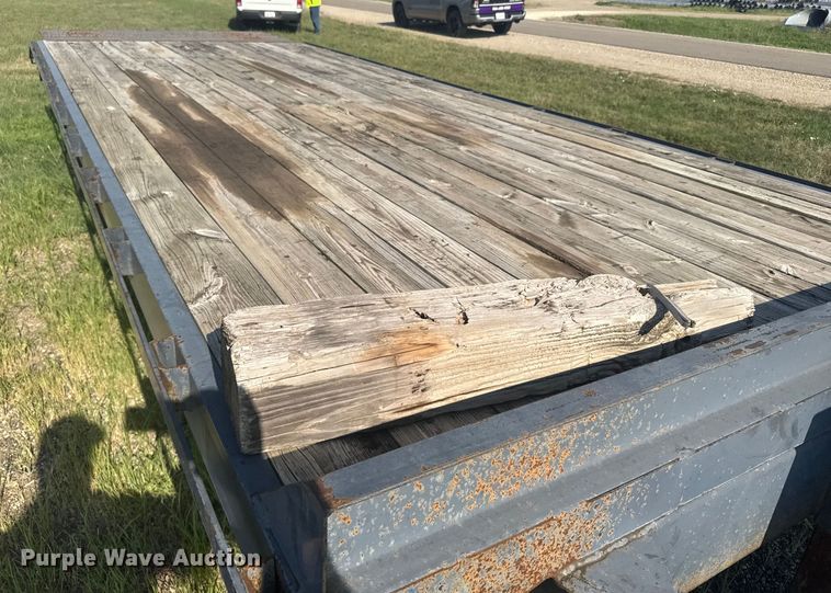 image for item ER2247 1997 Hillsboro equipment trailer